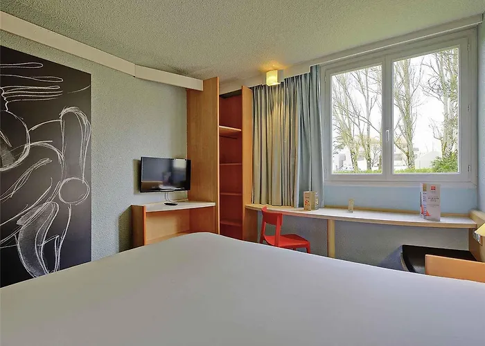 Ibis Beaulieu Πουατιέ